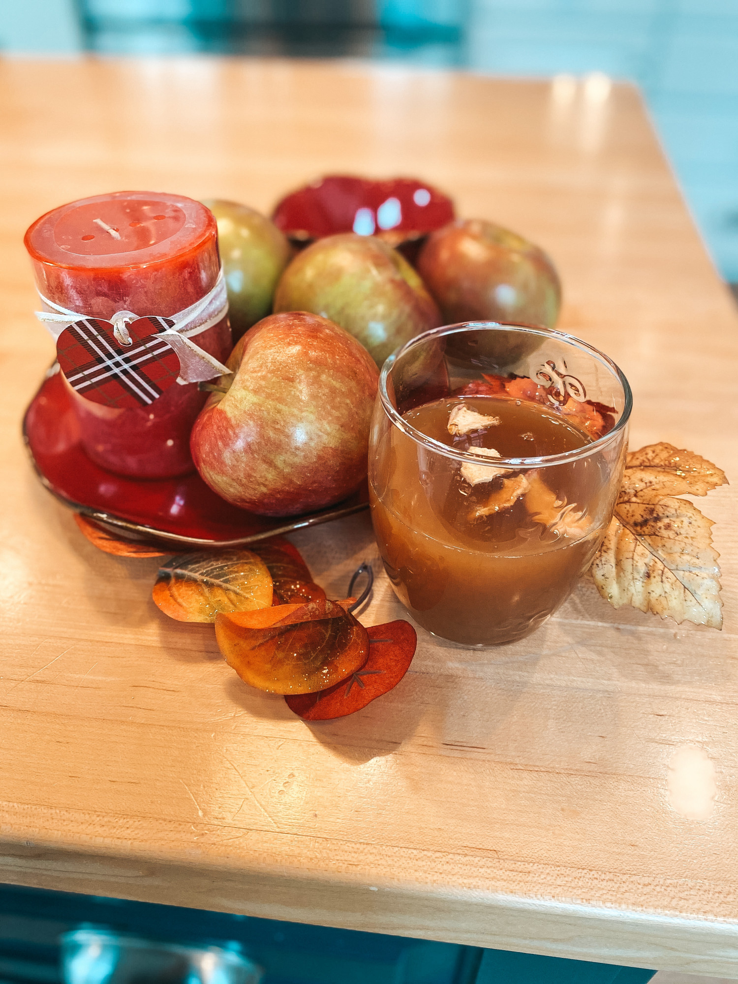 The Perfect Apple Cider Mocktail